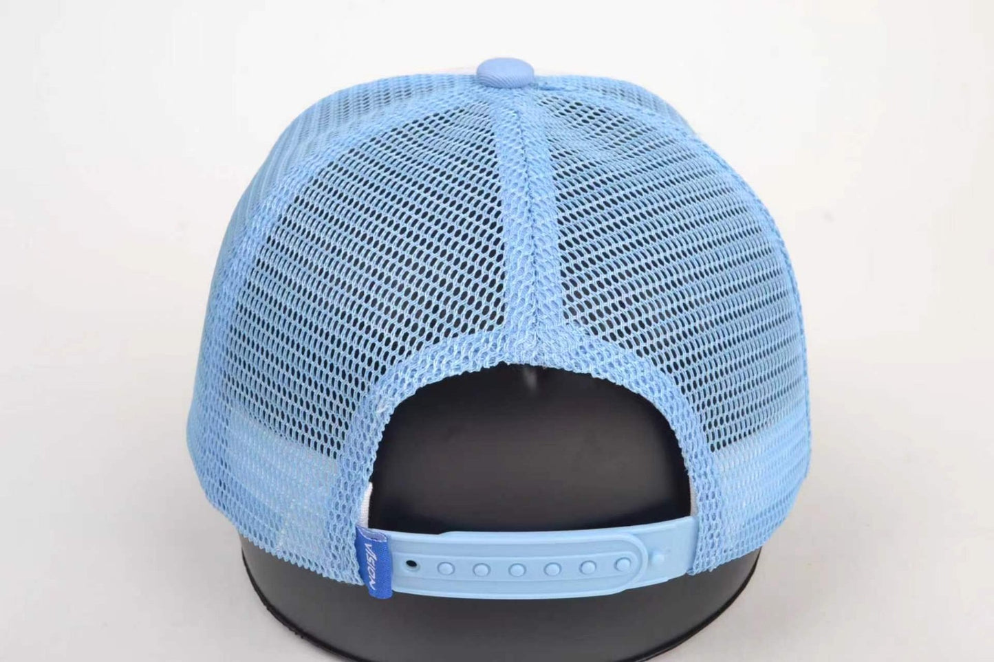 Blue / White