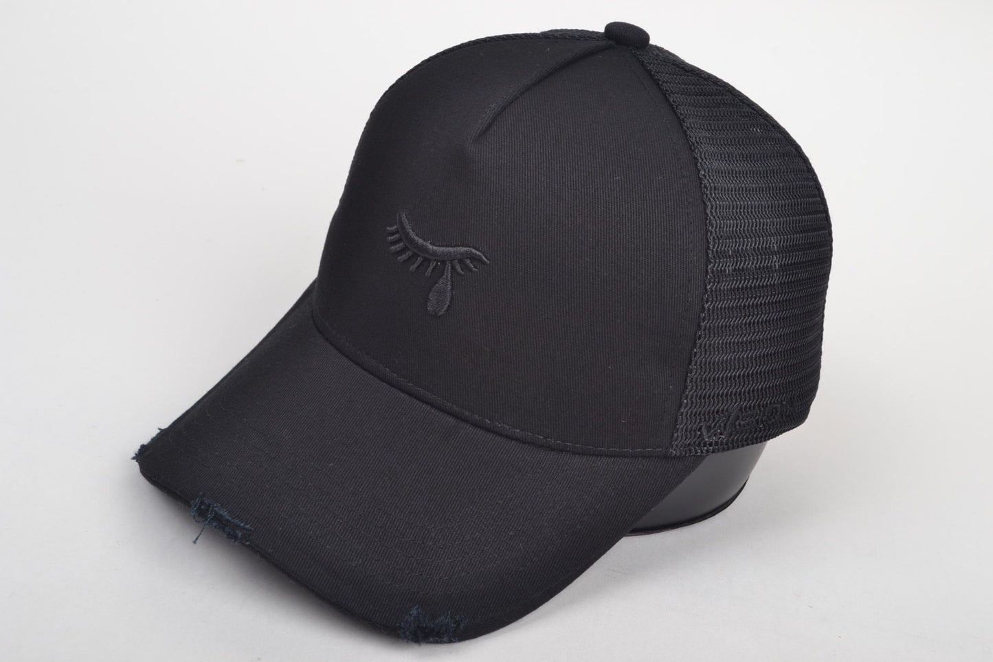 Black / Black